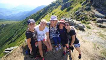 Карпати «Магія Чорногір» (притулок)